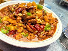 -俭寨大盘鸡·手抓肉·烧烤新疆菜(乌苏路店)