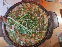 -吞鱼兽麻辣烤鱼(万达店)