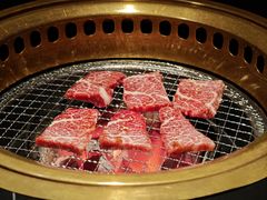-山川小町·极番烧肉(新地假日广场店)