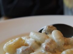 土豆面配香肠蓝乳酪酱-La Tavernetta(Bar à Vin)(乌鲁木齐路店)