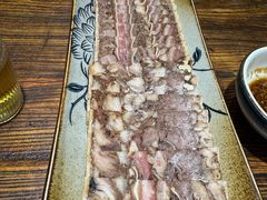 笨猪头压肉-百花人家(门城水岸店)