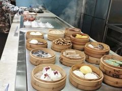-锤头鲨毛肚海鲜烤肉自助餐厅(国购广场店)