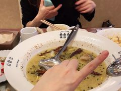 -渔语鱼新川菜Bistro(万象天地店)