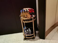 -忆江南·临江鱼馆