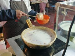 -清真老马家国华牛奶鸡蛋醪糟(正宁路店)