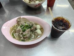 -榮泰米粉湯(Left Shop)