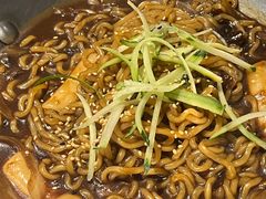 炸酱拉面-富乐满韩国正宗炸鸡韩国料理(虹泉路店)