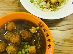盖浇面-同济大学本部学苑饮食广场