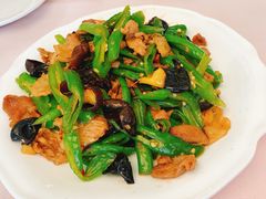 农家小炒肉-美人鱼悬崖海景餐厅(鹿嘴山庄店)