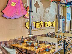 -叽叽扎扎烤肉场(生态城万达店)
