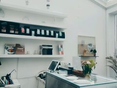 -UNI UNI(环亚凯瑟琳店)