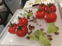 番茄脆菇沙拉-小大董·烤鸭(王府井apm店)