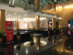 -青岛海尔洲际酒店