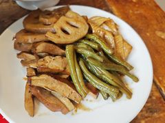 -老鼎万春卤菜(五代传承创始老店)