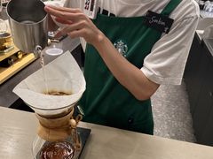 -星巴克臻选(上海今潮8弄店)