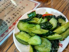 -陇上全荟兰州传统牛肉面(延吉路店)