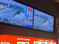 -左庭右院鲜牛肉火锅(金山万达店)
