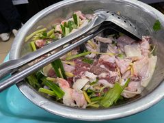 -周良天山牛杂城(天山路总店)