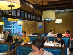 -领鲜活海鲜榴莲自助火锅(东门店)