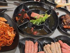 -啊美丽炭火烤肉(滑翔一店)