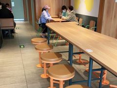 -麦当劳(玉桥中路店)