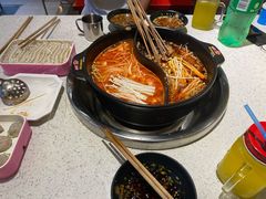 -歪串串(松江新城店)