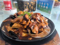 -胡老三家土菜馆·老店地方特色菜·招牌茅山地锅老鹅