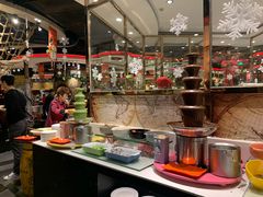 -四海一家自助餐(益田假日广场店)