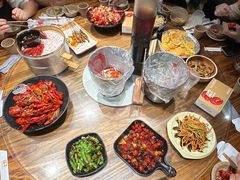 -巴厘龙虾·榜首油焖大虾(音乐学院·沿江酒馆店)