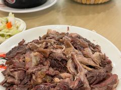 -闫家驴肉老店(华电一校店)