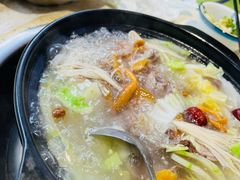 -九寨特色牦牛肉汤锅 羊肉汤锅