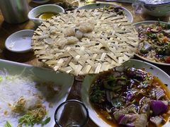 -官塘陈记鱼生·潮汕砂锅粥·牛肉火锅(潮枫路总店)