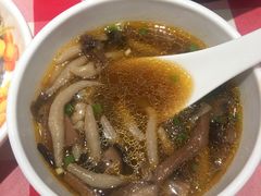 蘑菇汤莜面鱼鱼-西贝(大华虎城店)