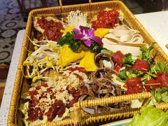 -十三幺山野火锅(市府路店)