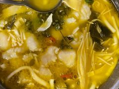 -隔壁老王·家常云南菜(花巷店)