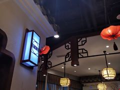 -万重锦·人文川菜馆(骡马市店)