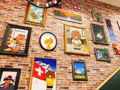 -LINE FRIENDS Garosu-gil Flagship Store