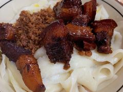 杂酱加烧肉-马王庙刀削面馆(四川省交通学院宿舍店)