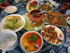 -八木轩·寻味大理白族民俗餐厅(文献路店)