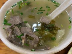 标配酸菜猪杂汤饭-陈记汤饭(水巷口店)