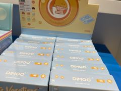 -泡泡玛特POPMART(万达店)