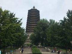 -玲珑塔公园
