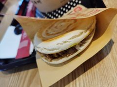 -忆秦时(银泰in77店)