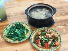 蒜蓉炒青菜-花悦农庄 | 烧鸡·竹筒饭(沙迳高沙温泉香溪堡店)