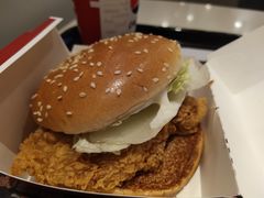 劲脆鸡腿堡-肯德基(大剧院店)