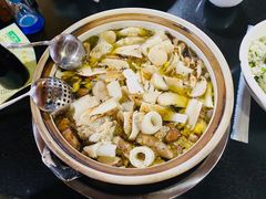 -东巴谷野生菌火锅餐厅