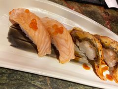 炙三文鱼腩寿司-炙柒Sekinana·精致料理 烧鸟·铁板烧(海上世界店)