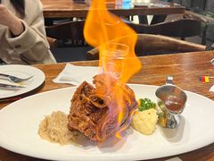 -1886德国汽车餐厅(外滩十六铺码头店)