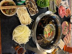 -邓莽子老火锅(中兴路总店)