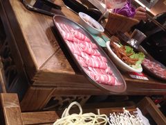 -巴卤社老火锅(财富店)